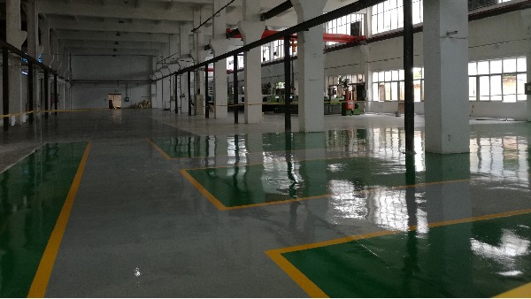本立电器科技有限公司选用地卫士环氧地坪漆工程
